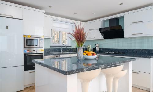 Villa Waratah — 42
