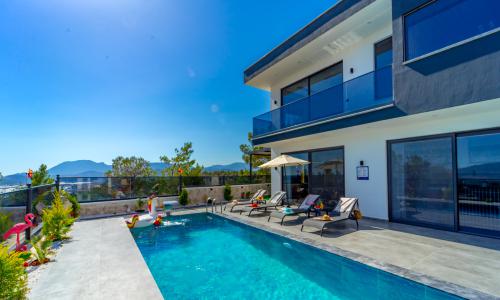 Villa Water Moon — 21