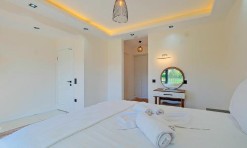 Villa White 1 — 27