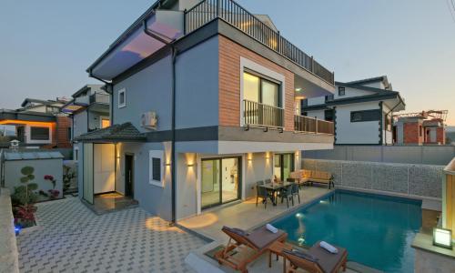 Villa White 1 — 1