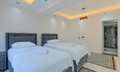 Villa White 2 — 36