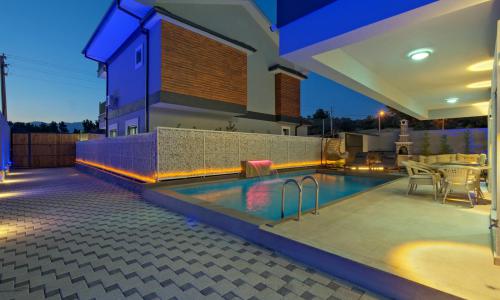Villa White 2 — 43