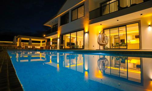 Villa White House Sarıbelen — 33