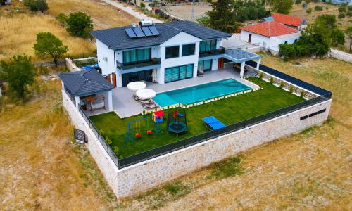 Villa White House Sarıbelen — 37