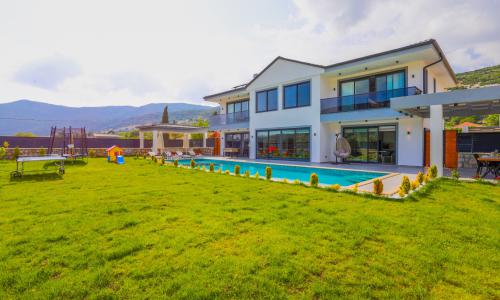 Villa White House Sarıbelen — 30