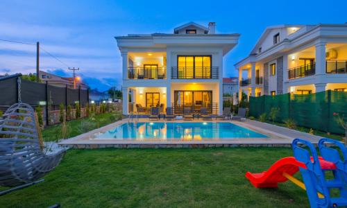 Villa White Palm 1 — 2