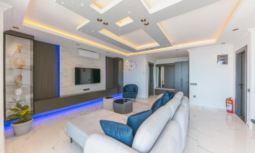 Villa Xanadu — 43