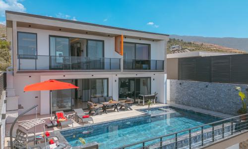 Villa Xanadu — 31
