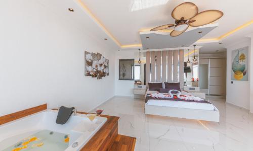 Villa Xanadu — 65