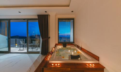 Villa Xanadu — 68