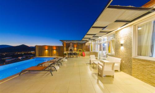 Villa Yaz 1 — 2