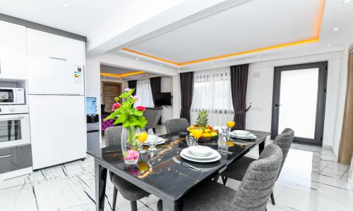 Villa Yaz 3 — 30