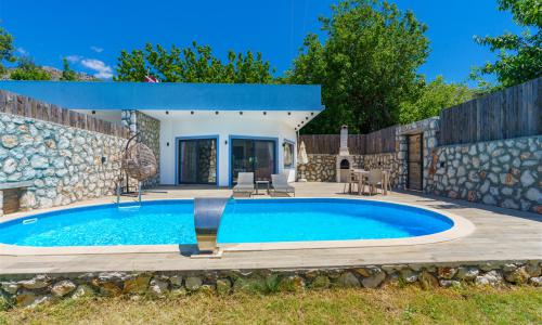 Villa Yek — 18