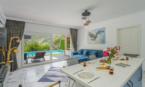 Villa Yelekin — 33