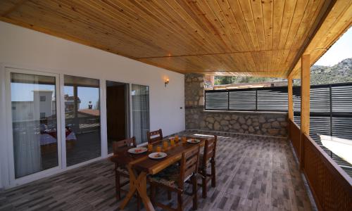 Villa Yelsa — 31