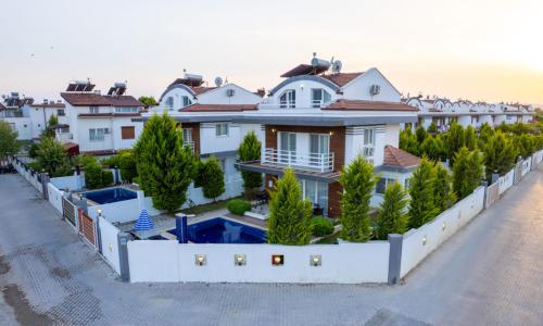 Villa Anka 14 — 30