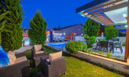 Villa Anka 14 — 6