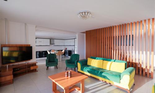 Villa Yusef — 36