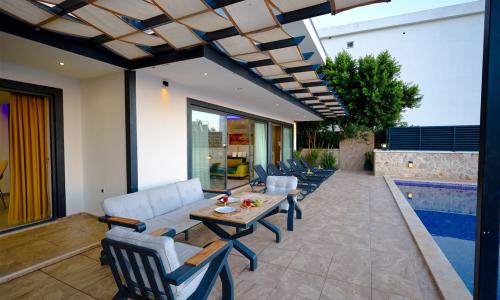 Villa Yusef — 4