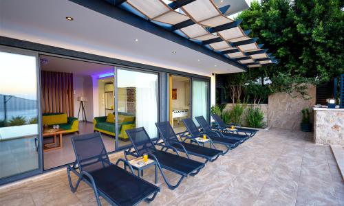 Villa Yusef — 11