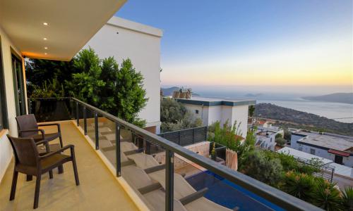 Villa Yusef — 23