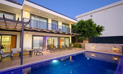 Villa Yusef — 9