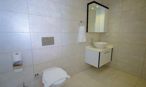 Villa Yusef — 57