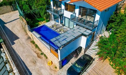 Villa Zemheri — 43