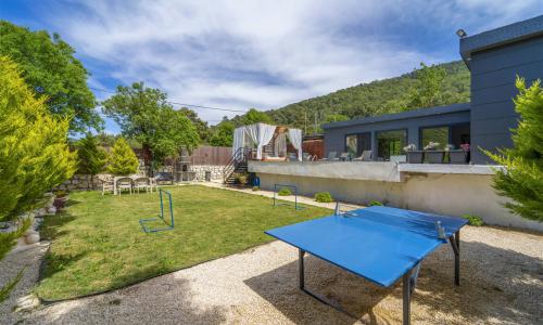 Villa Zemra — 22