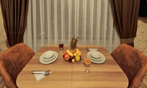 Villa Zeyn 3 — 10