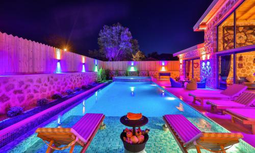 Villa Happiness — 22