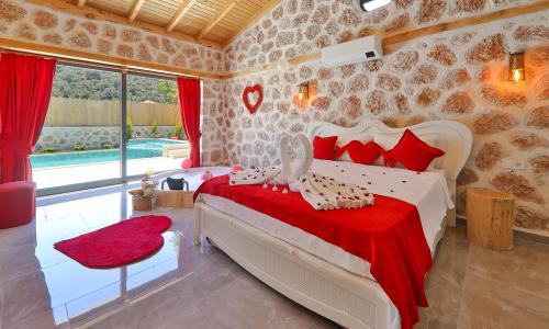 Villa Happiness — 37