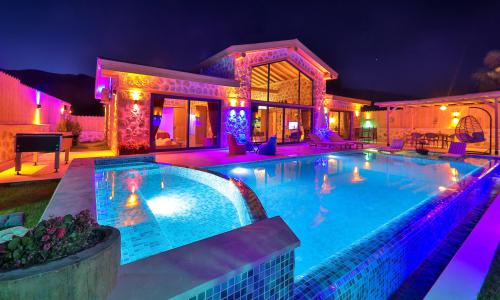 Villa Happiness — 3