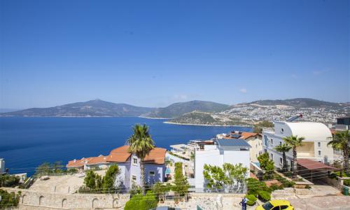 Villa Baysal Bergamot — 2