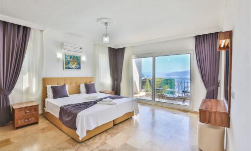 Villa Baysal Bergamot — 24