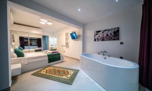 Villa Therapy Aqua — 45