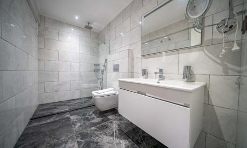 Villa Therapy Aqua — 50