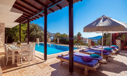 Villa Otantik — 6