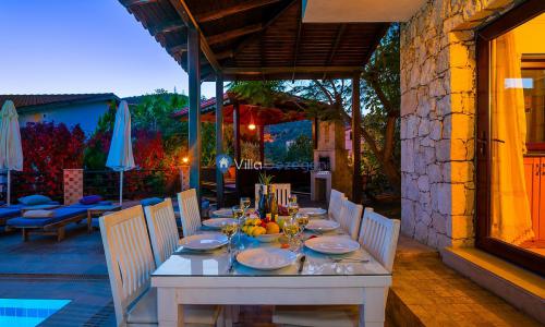Villa Otantik — 29