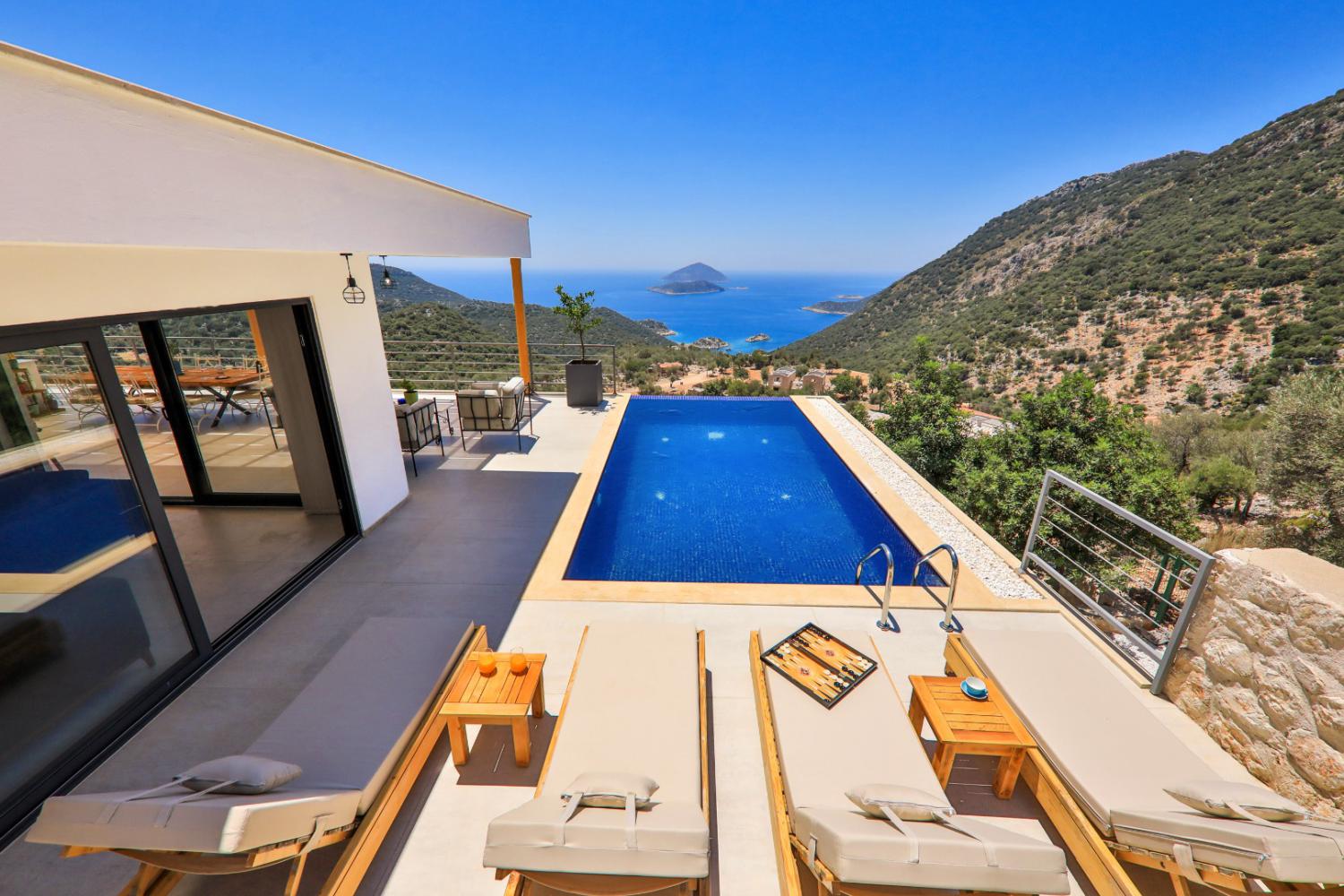 Villa Pastoral (4) Kişilik Muhafazakar Kiralık Aile ve Balayı Villası