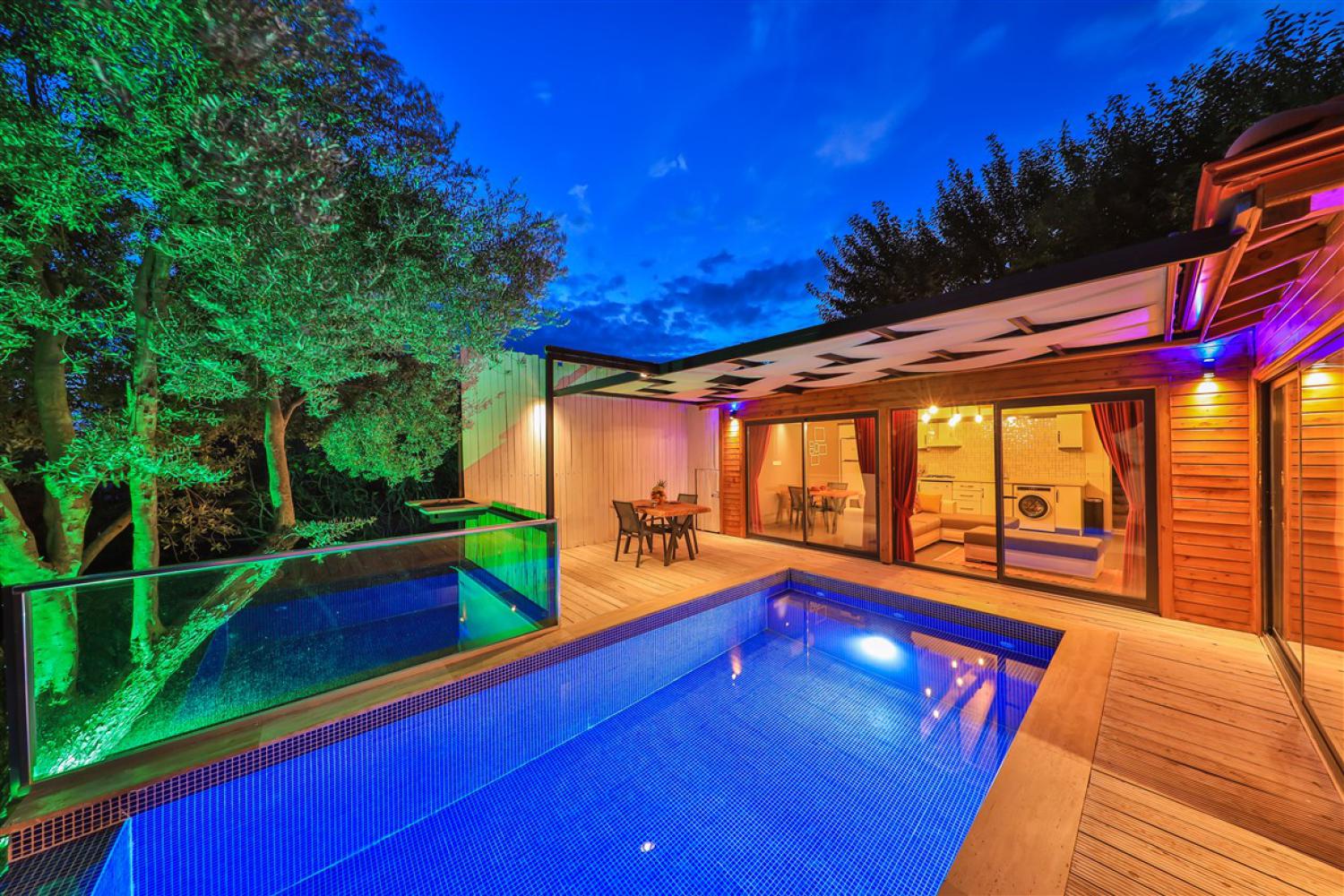 Villa Abanoz (2) Kişilik Muhafazakar Aile ve Balayı Villası