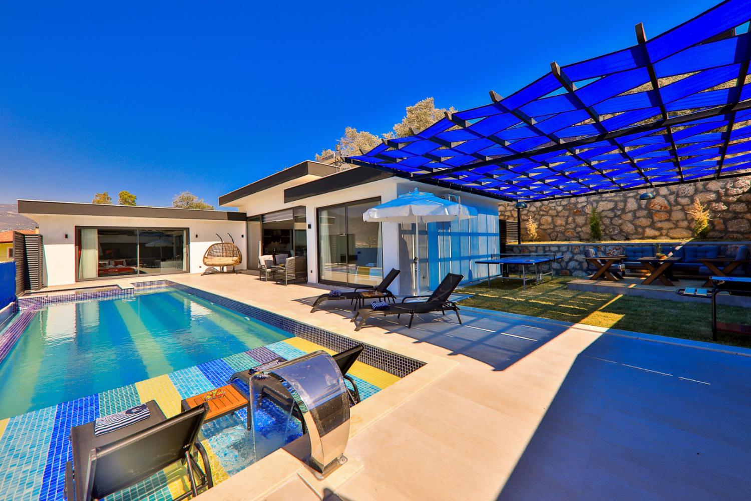 Villa Sevil Duo, Kalkan Yeşilköy Bölgesinde 2 Yatak Odalı 4  Kişilik Kiralık Tatil Villası