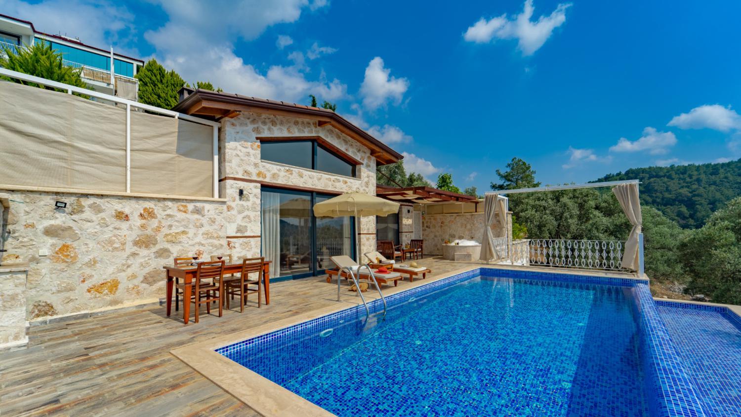 Villa Selen, Kalkan'da (2) Kişilik Muhafazakar Kiralık Balayı Villa