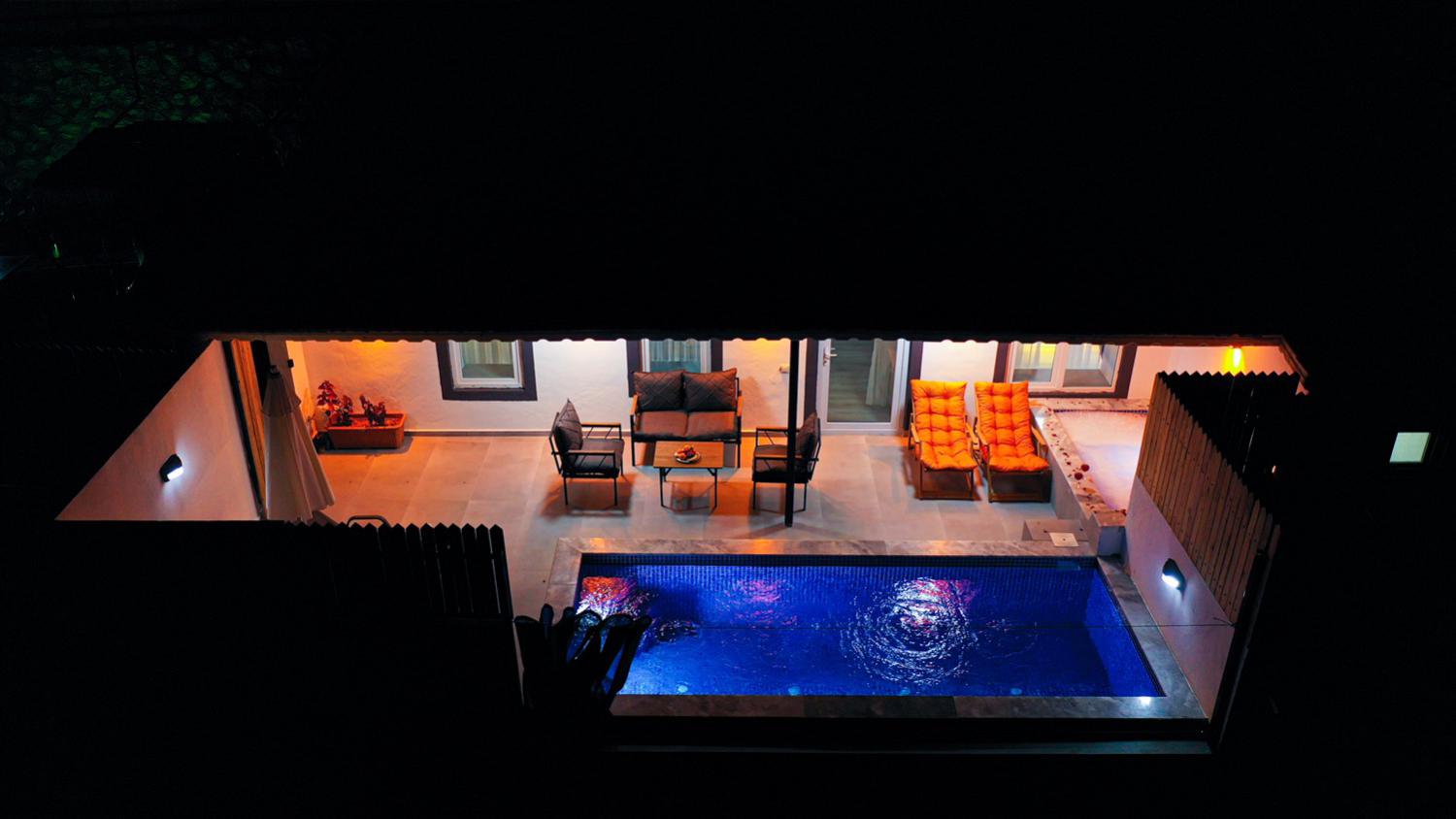 Villa Boğaziçi Mini; Kalkan Sarıbelen Bölgesinde (2) Kişilik Balayı Villası