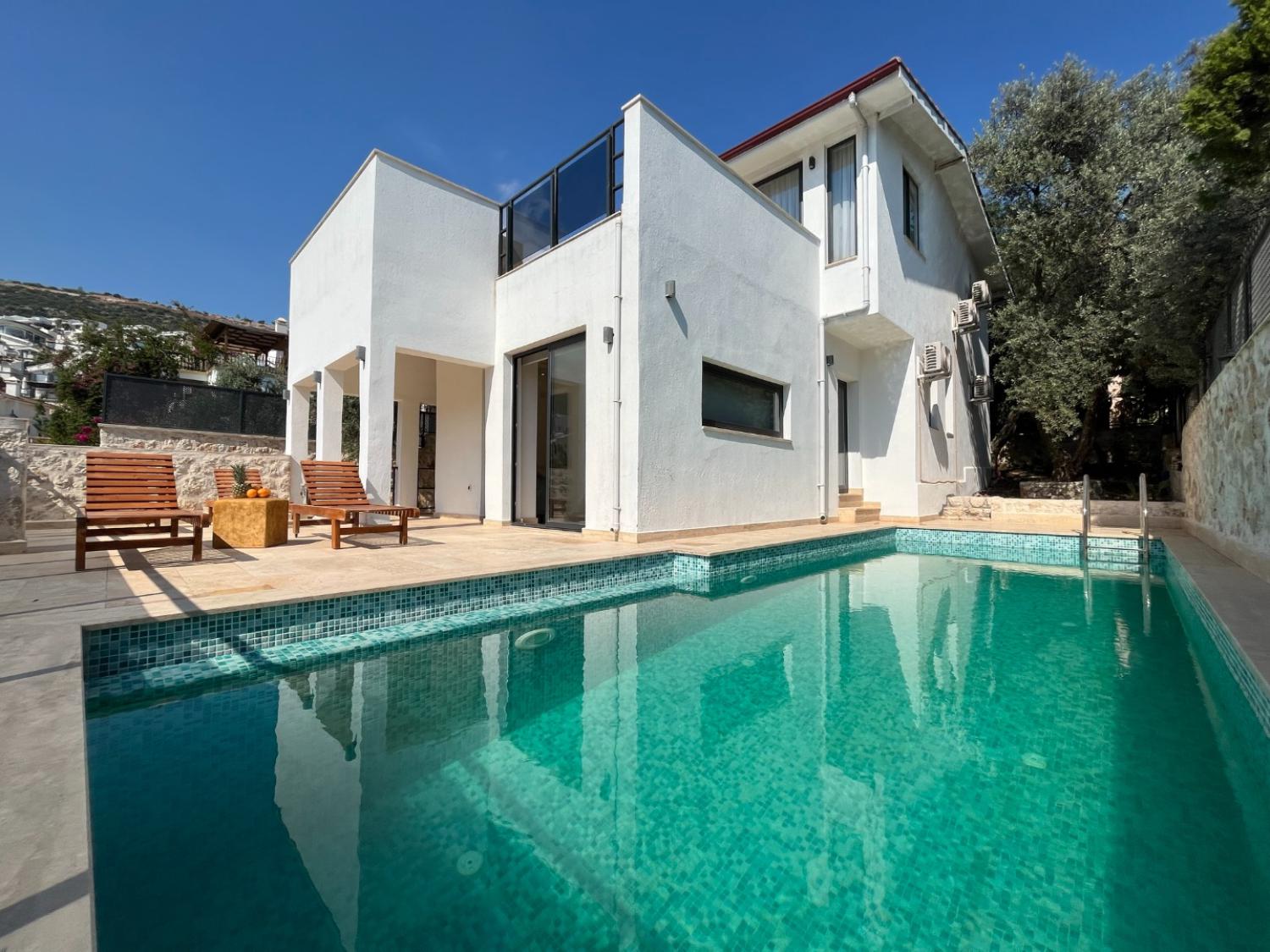 Villa Vector House, Kalkan'da (8) Kişilik Merkeze Yakın Kiralık Villa