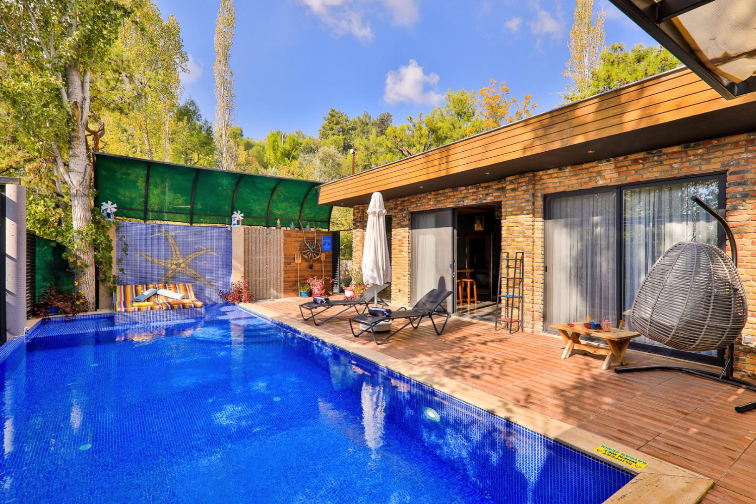Villa Florya (2) Kişilik Kalkan' da Engelliye Uygun Balayı Villası