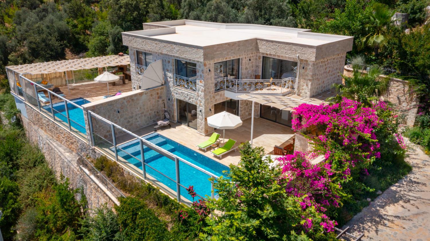 Villa Narin 2 (4) Kişilik Muhafazakar Kiralık Aile ve Balayı Villası