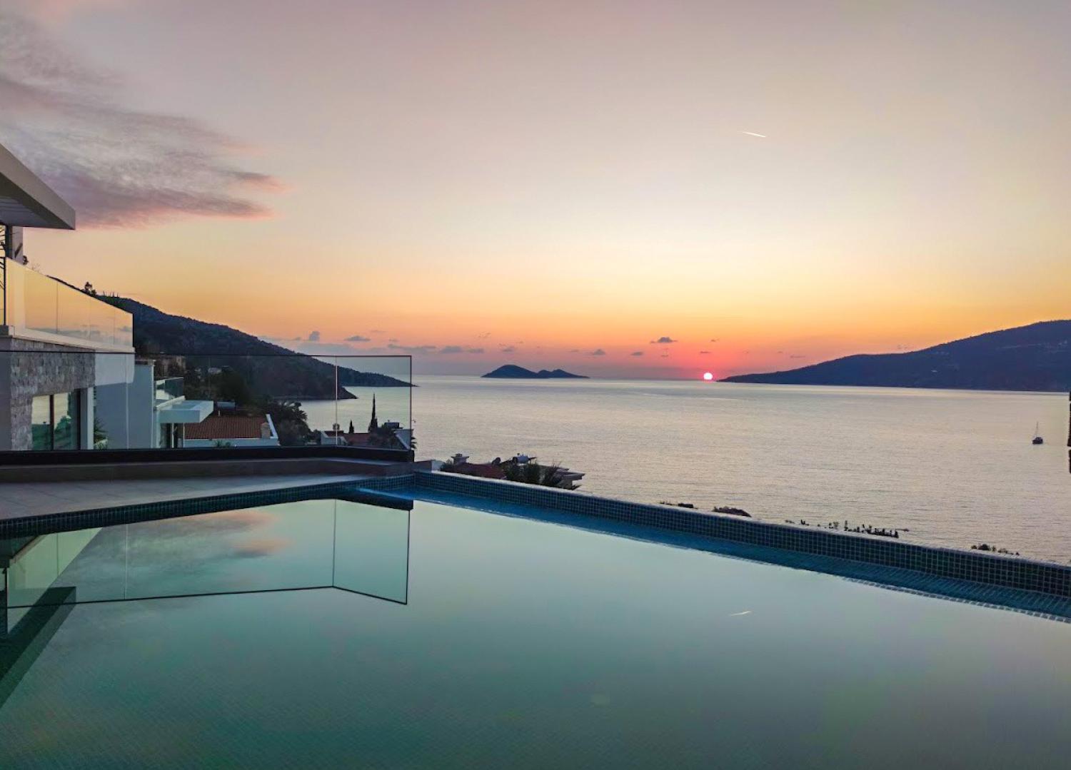 Villa Serendipty; Kalkan Kömürlük Bölgesinde (8) Kişilik Lüks Villa