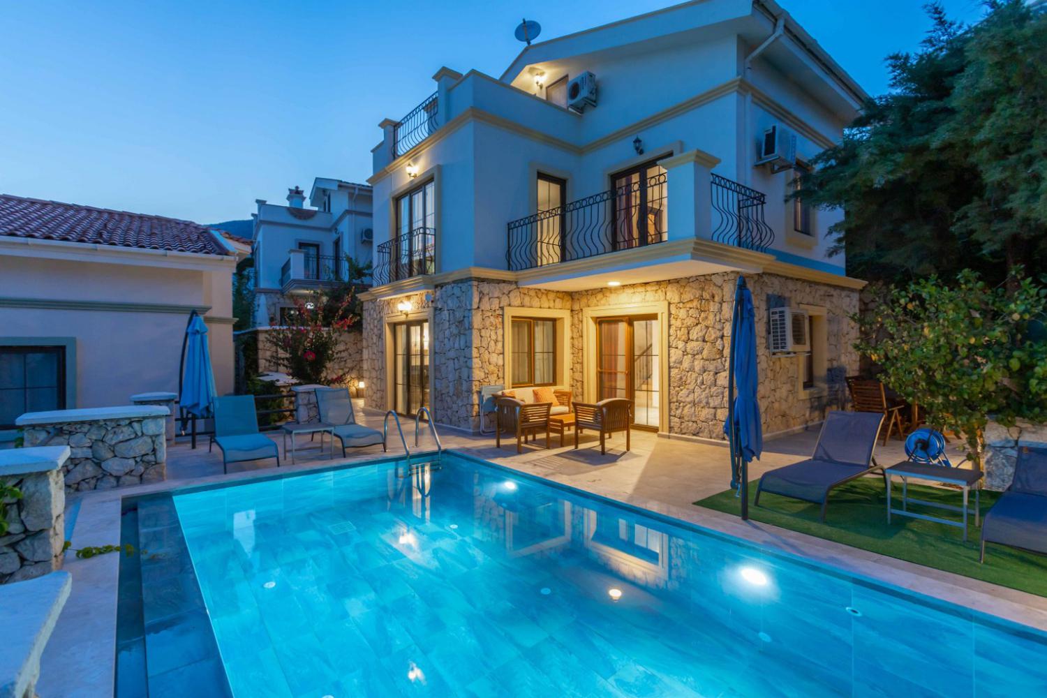 Villa Unique; Kalkan Kalamar Bölgesinde (6) Kişilik Villa