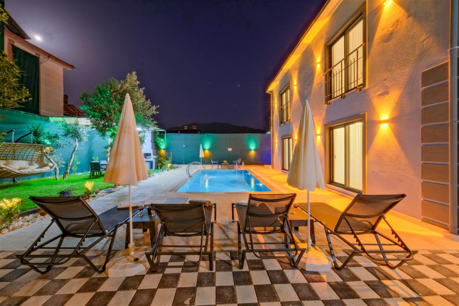 Villa Akre; Fethiye Karaçulha Bölgesinde 3 Yatak Odalı 6 Kişilik Tatil Villası